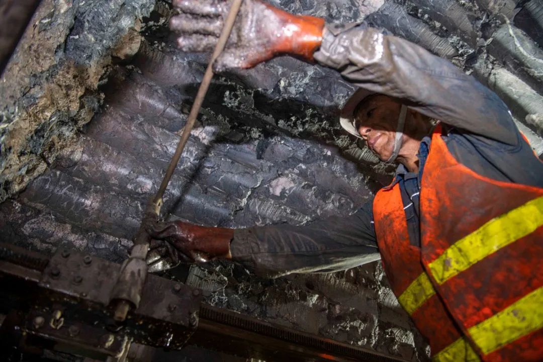 Economic Principle and Effect Analysis of the New Mechanized Tunnel Scaffold Team Model