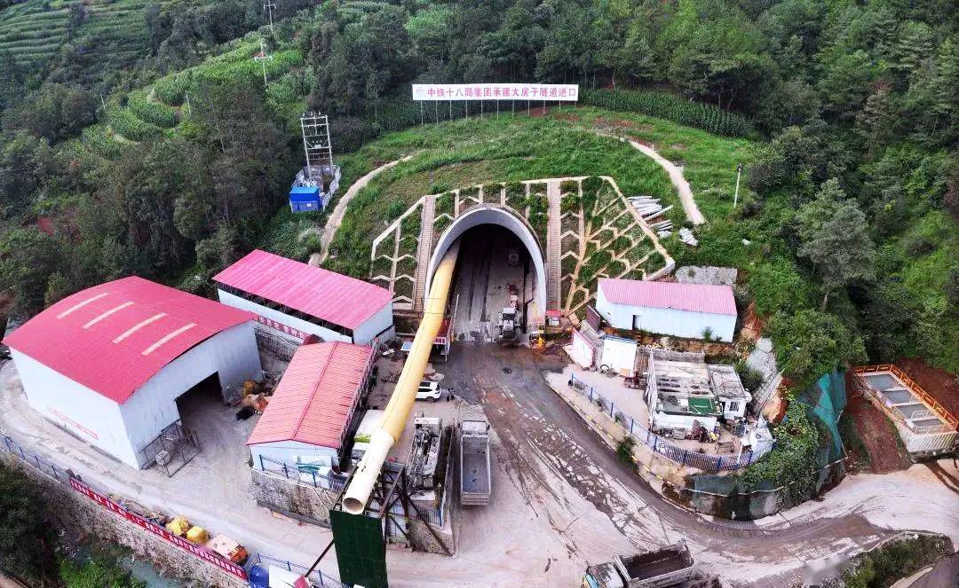 Research on Parameter Optimization for Mechanized Construction of Benching Tunnelling Method in Extra Large Section High⁃Speed Railway Tunnels