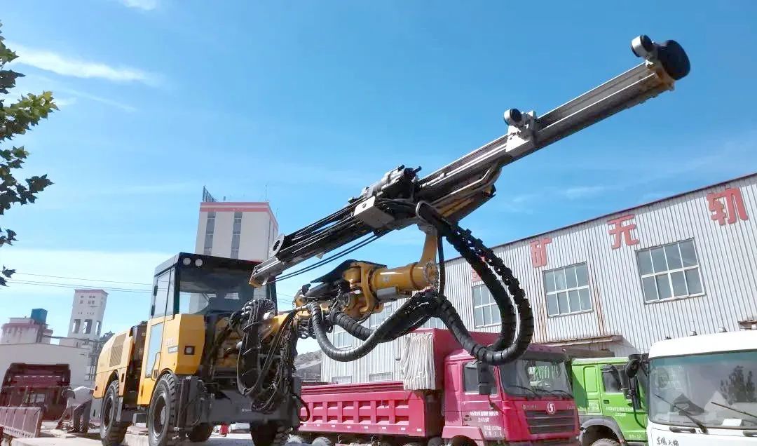 Seawater Corrosion Conditions Analysis and Anti-Corrosion Scheme Design for Rock Drilling Jumbo